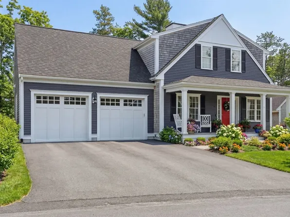 16 Farm Rd, Plymouth, MA 02360