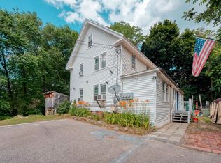 237 S Main St, Laconia, NH 03246