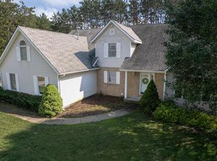 145 W Broomfield Rd, Mount Pleasant, MI 48858