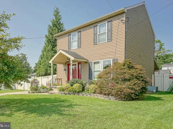 301 Main St, Glendora, NJ 08029