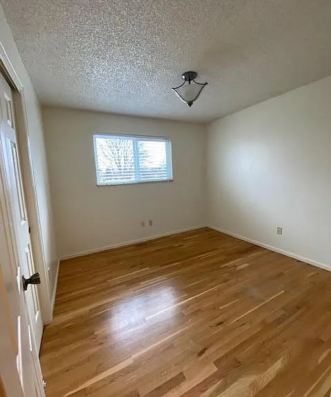 4332 S Everett St — Photo 11