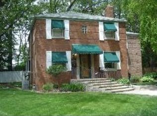 2546 W 101st Pl, Chicago, IL 60655