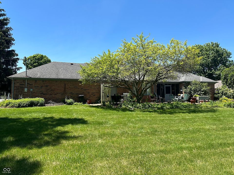 2nd image of 3517 Romar Dr