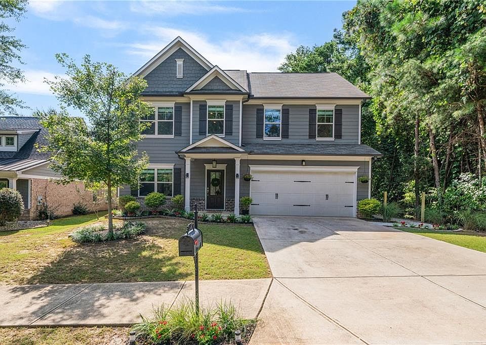1st image of 46 Creekstone Ln