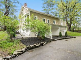305 McCormack Rd, Albany, NY 12208