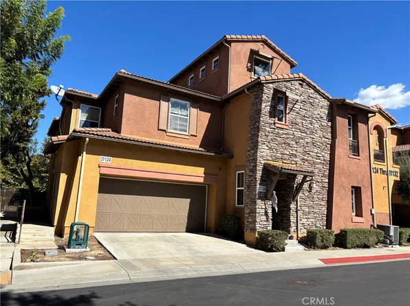 31124 Strawberry Tree Ln, Temecula, CA 92592