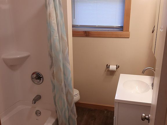 2nd image of 700 1/2 Cisler Dr