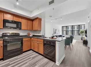 Seventy1Hundred, Washington, DC 20003