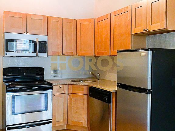 4th image of 351 6th Ave #4F