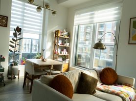 1808 Saint Clair Ave W