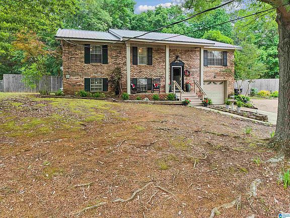 3rd image of 507 Hillcrest Rd