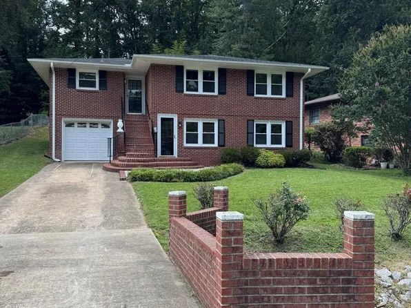 607 Timberlake Dr, Danville, VA 24540