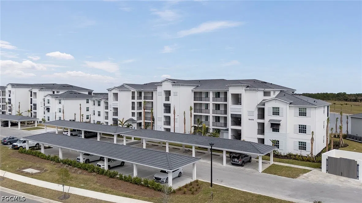 3 bed, 2.0 bath, 1301 sqft, $1,850 — Photo 1