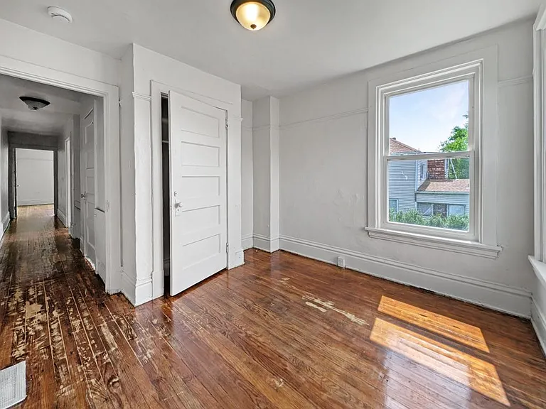 6602 Rowan St — Photo 8