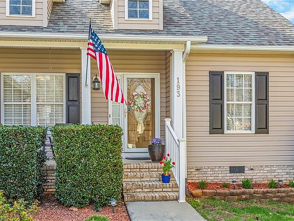 2nd image of 193 Greenfield Rd