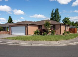 469 Hayes Ave, Medford, OR 97501
