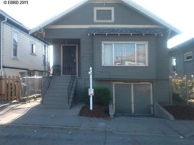 4015 West St photo 1