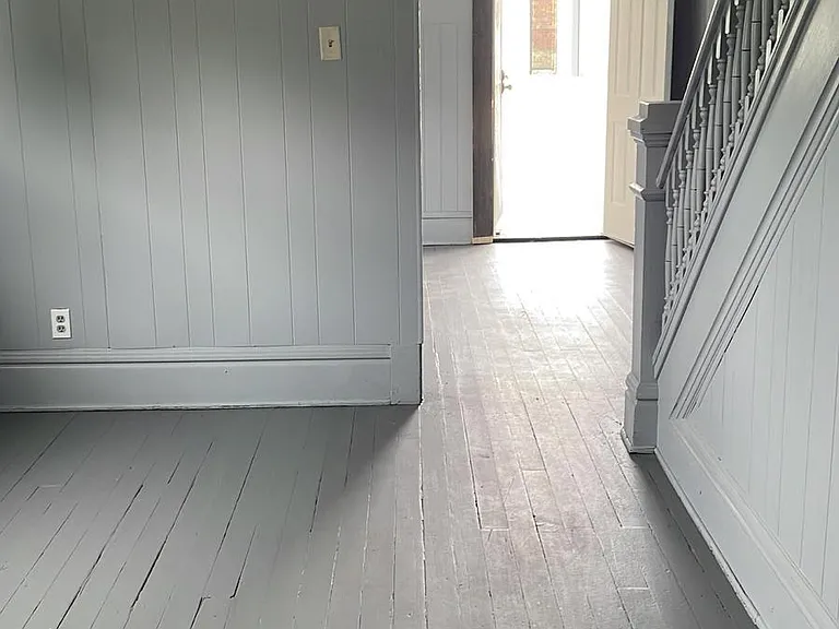 1050 Nathan St — Photo 8