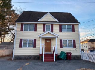 130 Ludlam St, Lowell, MA 01850
