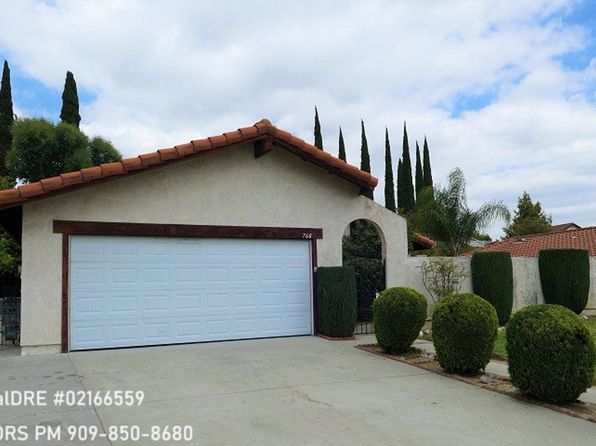 760 Marylie Ln
