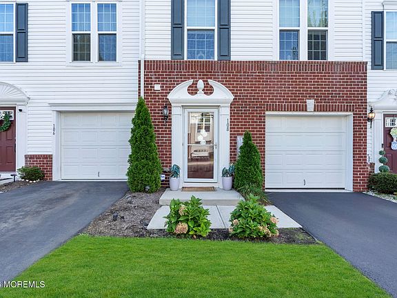 3rd image of 108 Spirit Way #708