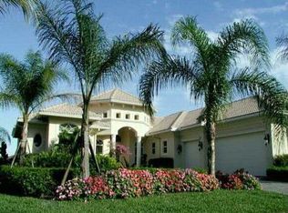 7996 Cranes Pointe Way, Palm Beach Gardens, FL 33412