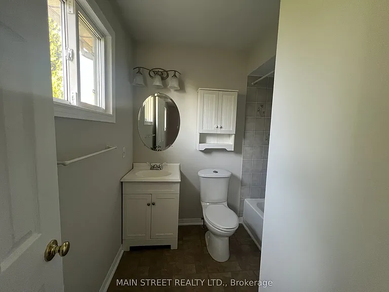14 Ailsa Dr — Photo 24