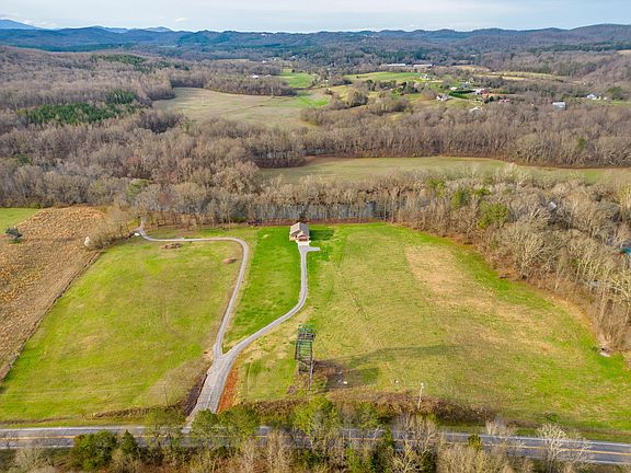 2nd image of 1832 Highway 64