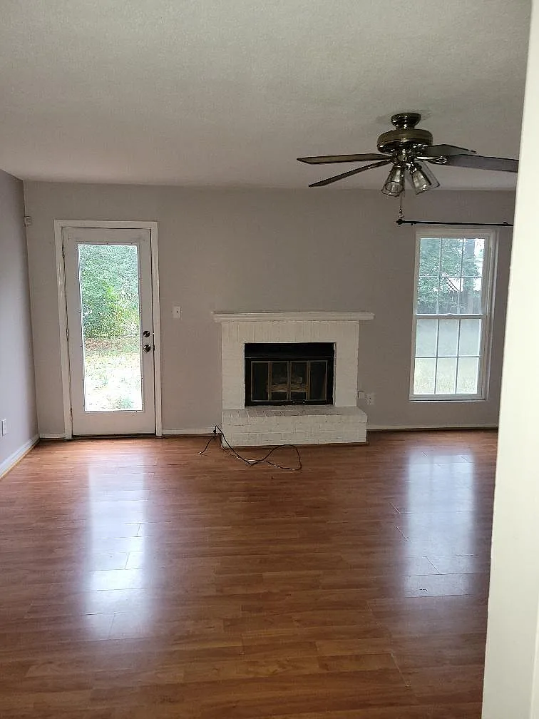 3 bed, 1500 sqft, $1,875 — Photo 2