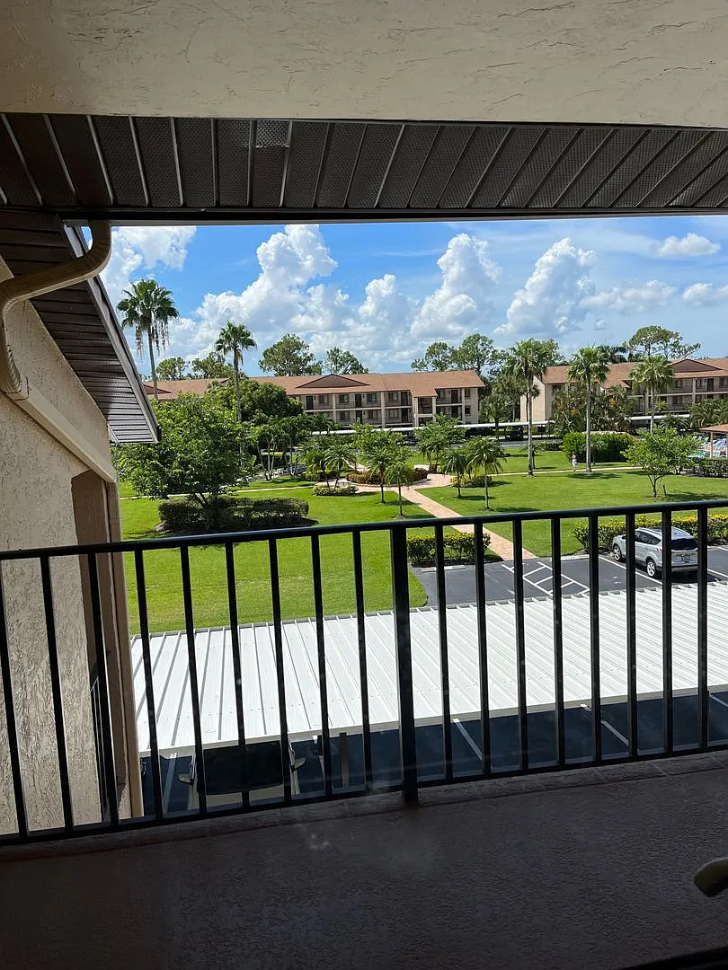 ** 2/2 Charming Condo In Countryside Golf & Country Club ** Ready For Season ** — Photo 2