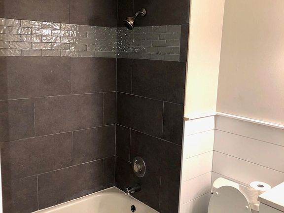 2nd image of 6462 White Cap Ln