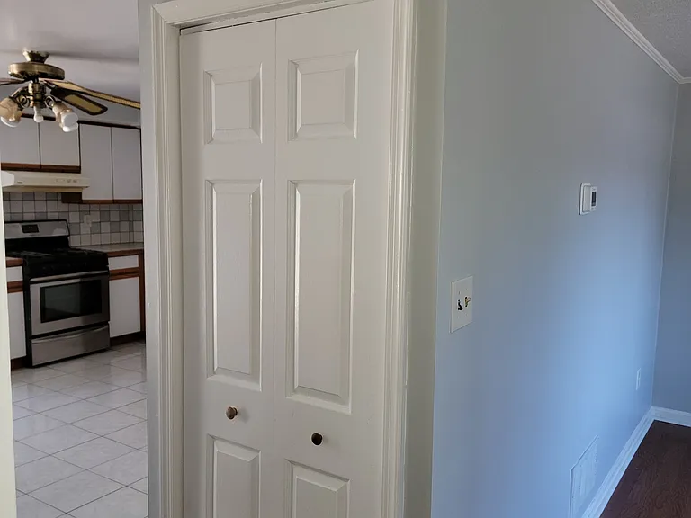 8025 Lansdale Rd — Photo 10