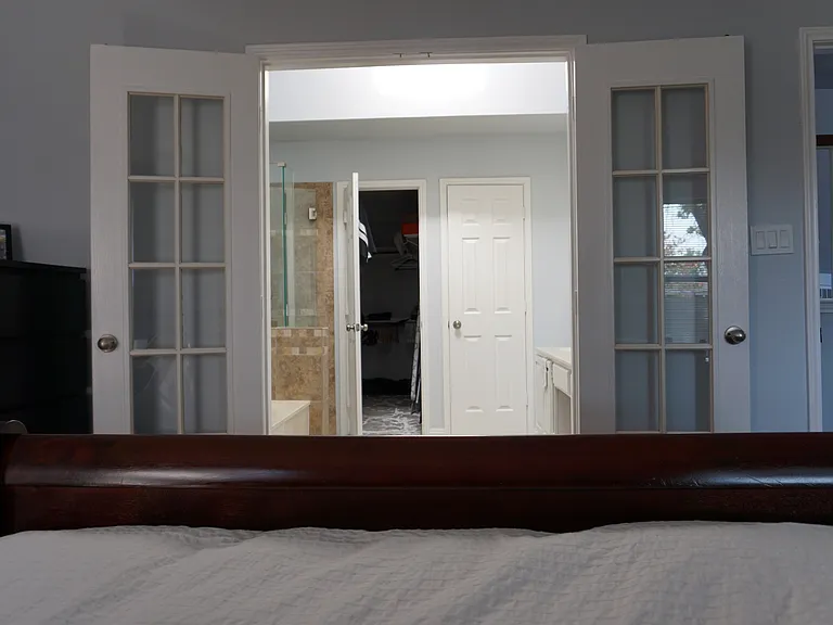 6825 Bellehaven Dr — Photo 2