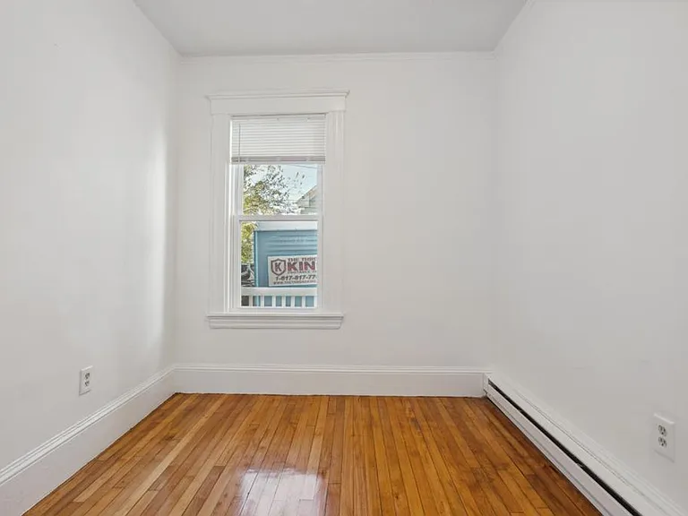 33 Jackson — Photo 6