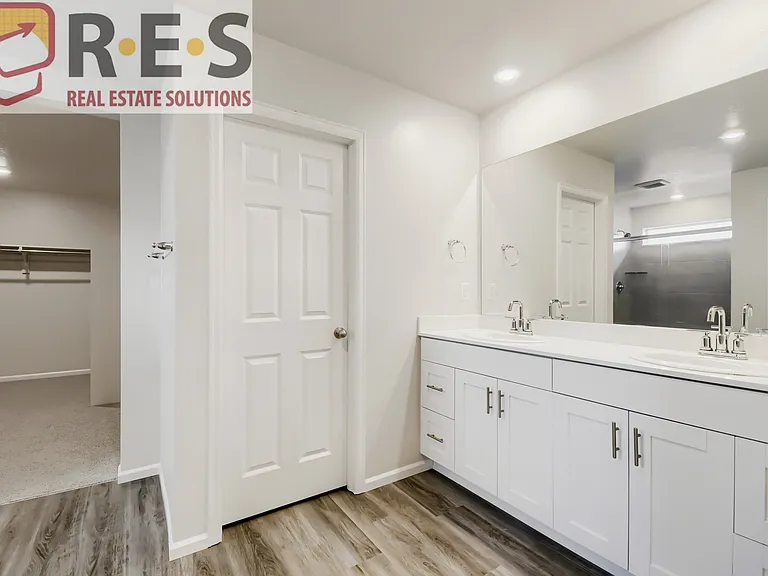 6134 Sugarloaf St — Photo 17