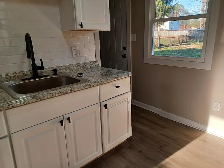 420 S Wheatland Ave — Photo 15