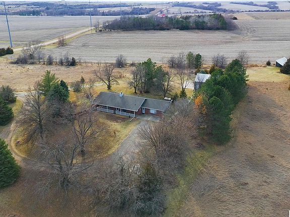 2nd image of 600 McKelvie Rd