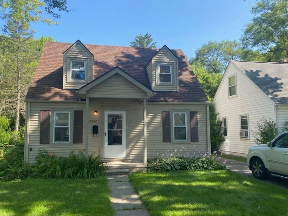 1st image of 26040 Hanover St #1