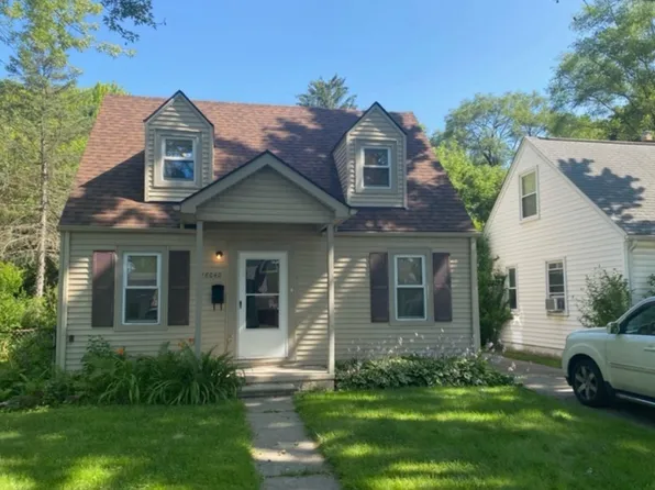 26040 Hanover St #1, Dearborn Heights, MI 48125