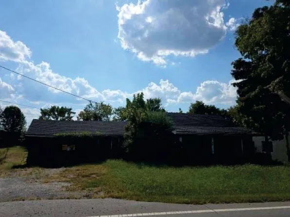 127 Pond Rd, Dickson, TN 37055