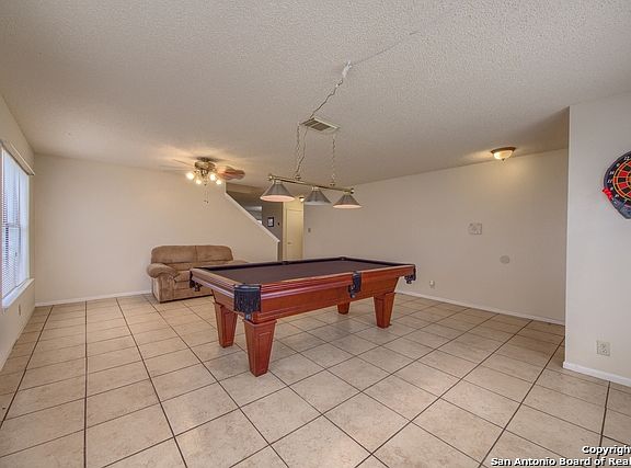 4th image of 10410 Cedar Vlg