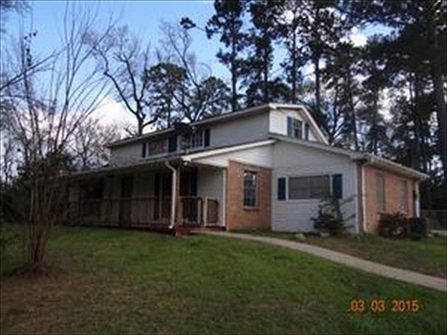 1st image of 107 Valley Dr