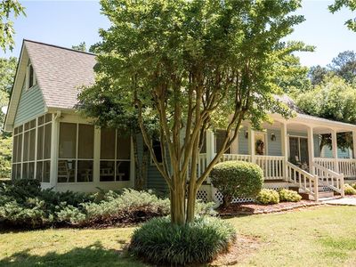 630 Paw Ln, Walhalla, SC, 29691