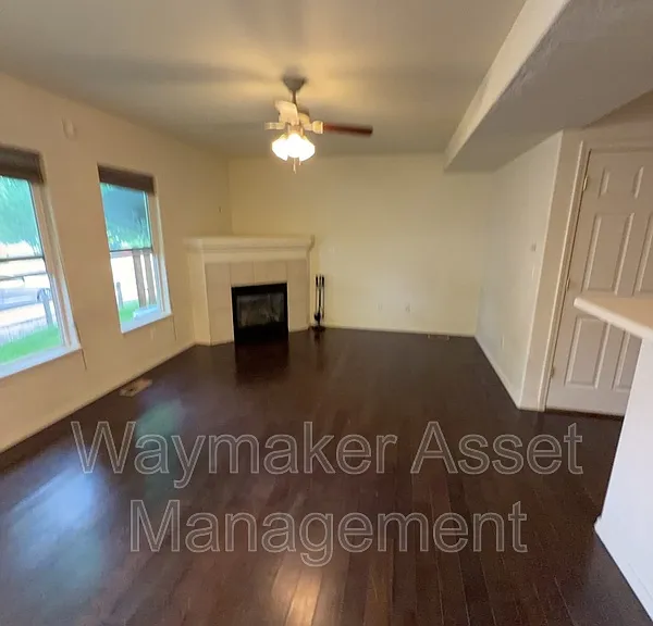 5449 Sunshade Point #SUNSHADE PT — Photo 2