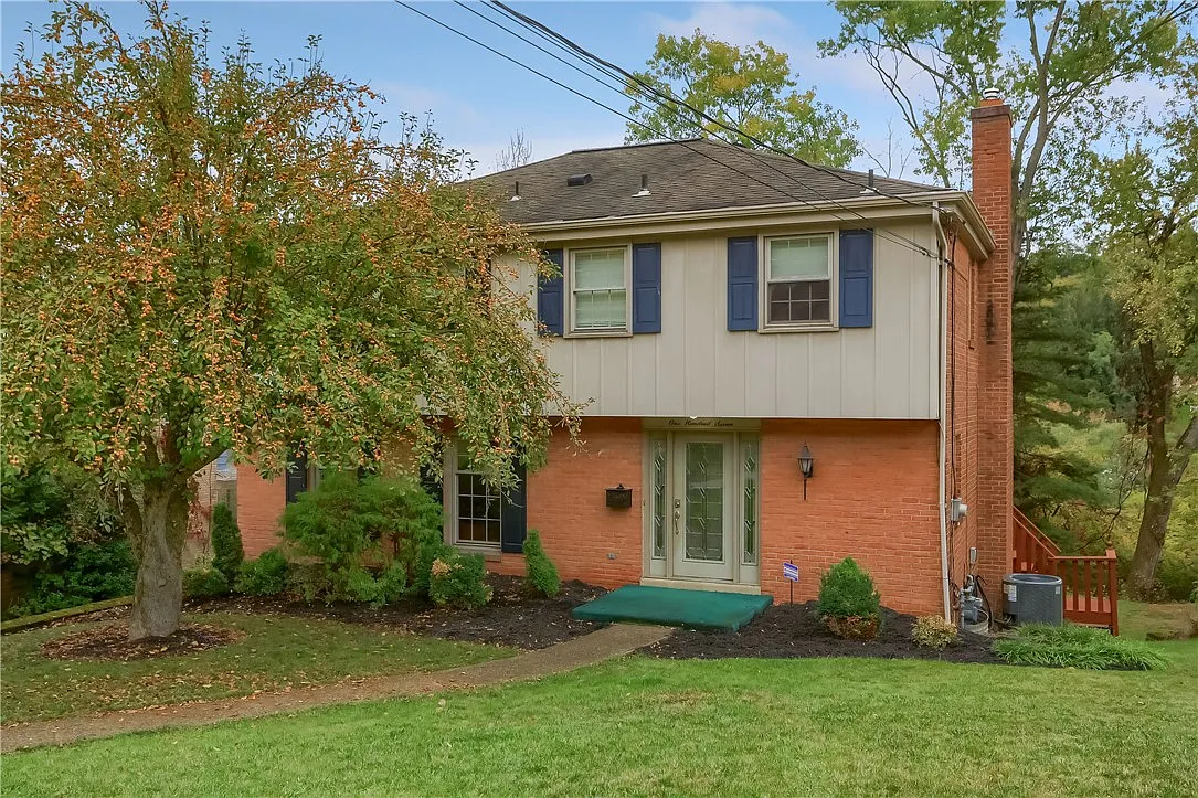 107 Evandale Dr photo 1