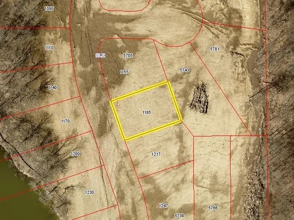 1185 Arbor Woods Dr, Pleasant Hill, IA 50327