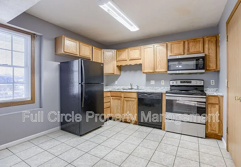 2710 N 1st St #2 — Photo 3