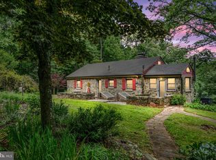 32638 Mount Weather Rd, Bluemont, VA 20135