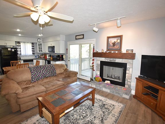 4th image of 9393 S Pointe Retreat Dr