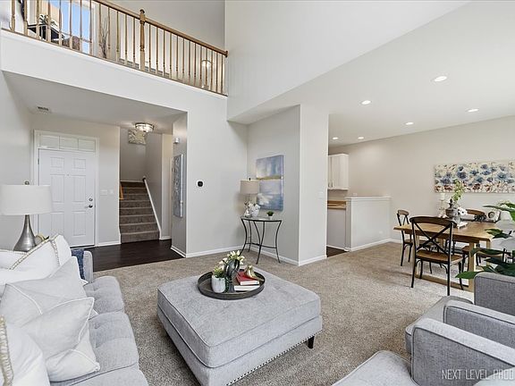 4th image of 398 Chesapeake Ln #2